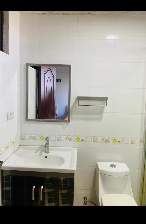 Beachfront M. A.Apartment Dar es Salaam Ngoại thất bức ảnh
