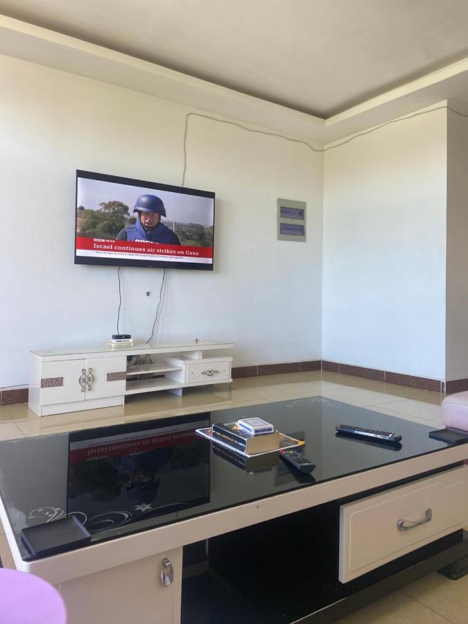 Beachfront M. A.Apartment Dar es Salaam Ngoại thất bức ảnh