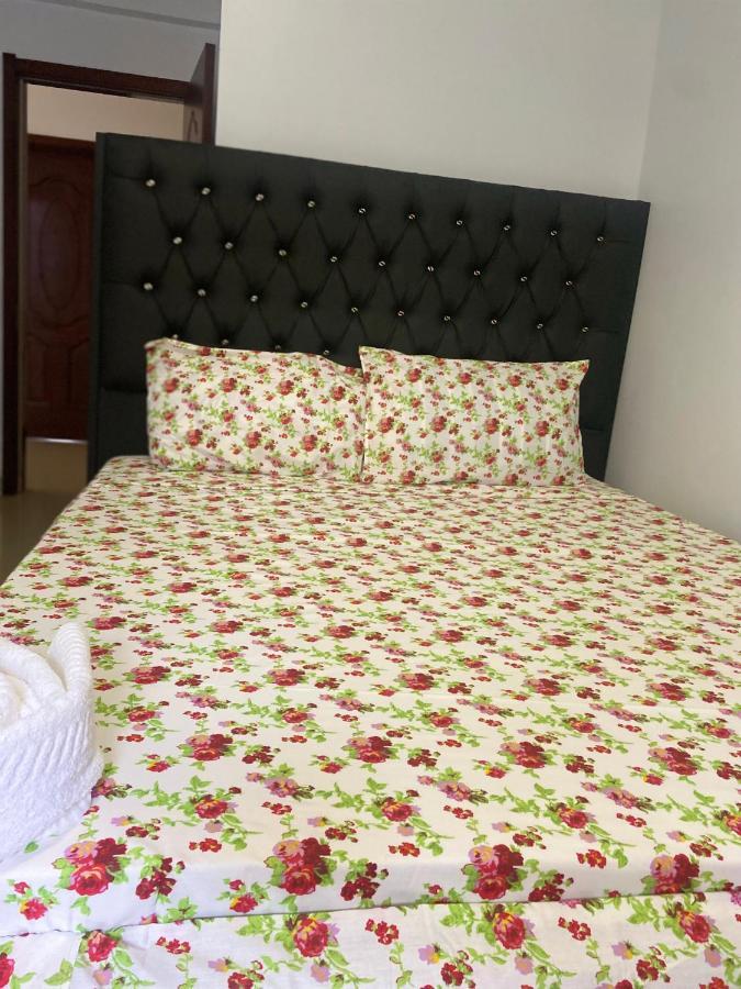 Beachfront M. A.Apartment Dar es Salaam Ngoại thất bức ảnh