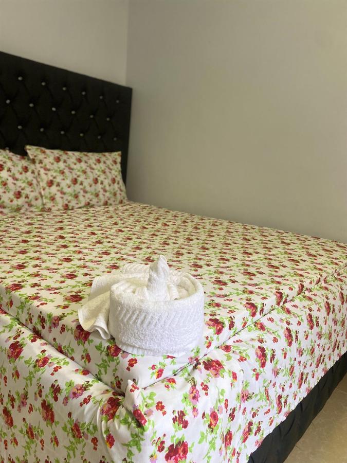 Beachfront M. A.Apartment Dar es Salaam Ngoại thất bức ảnh