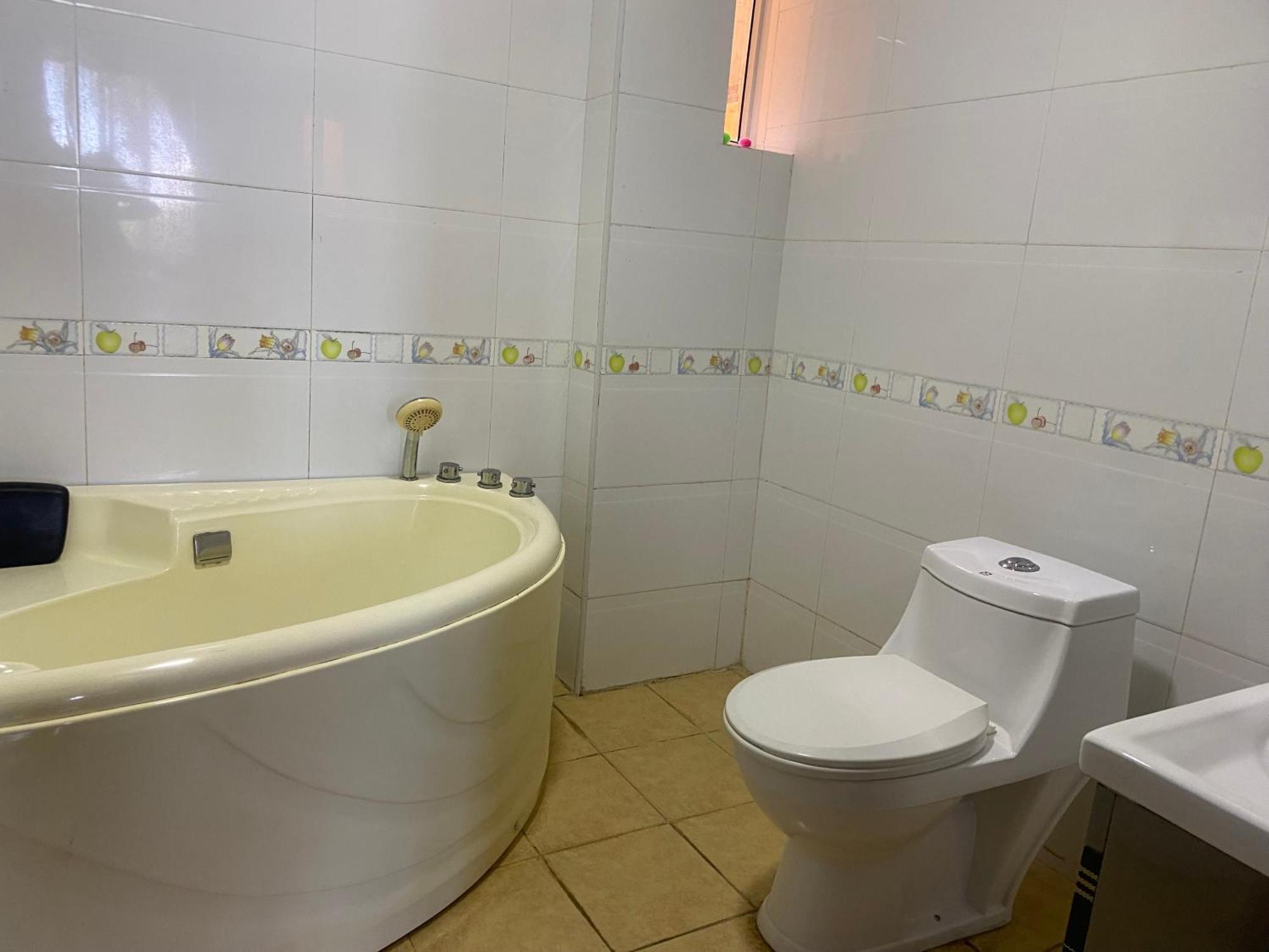 Beachfront M. A.Apartment Dar es Salaam Ngoại thất bức ảnh