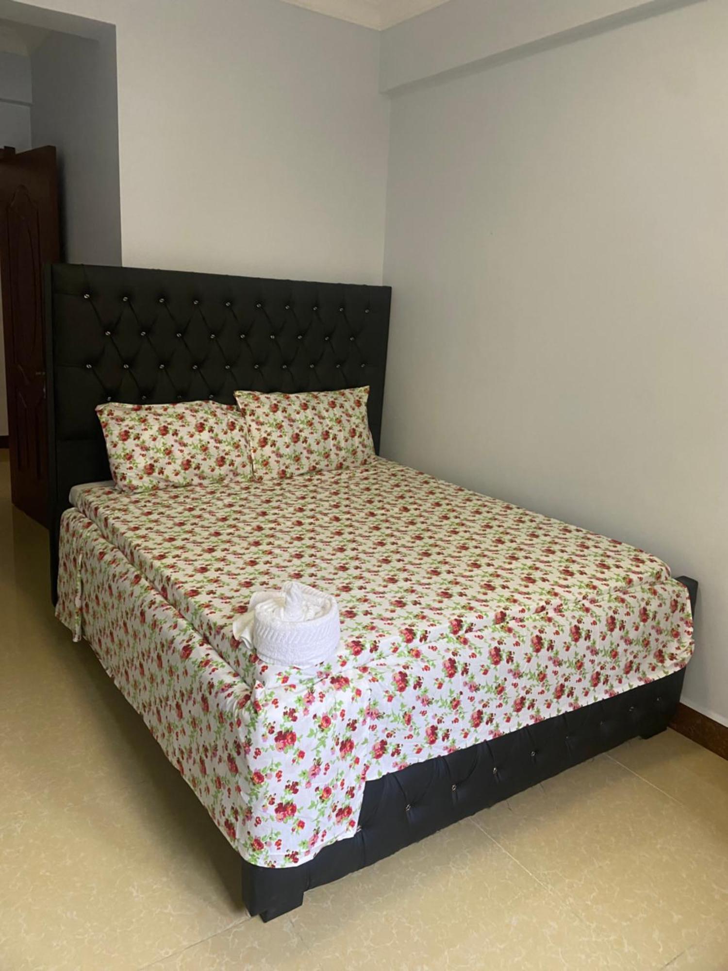 Beachfront M. A.Apartment Dar es Salaam Ngoại thất bức ảnh